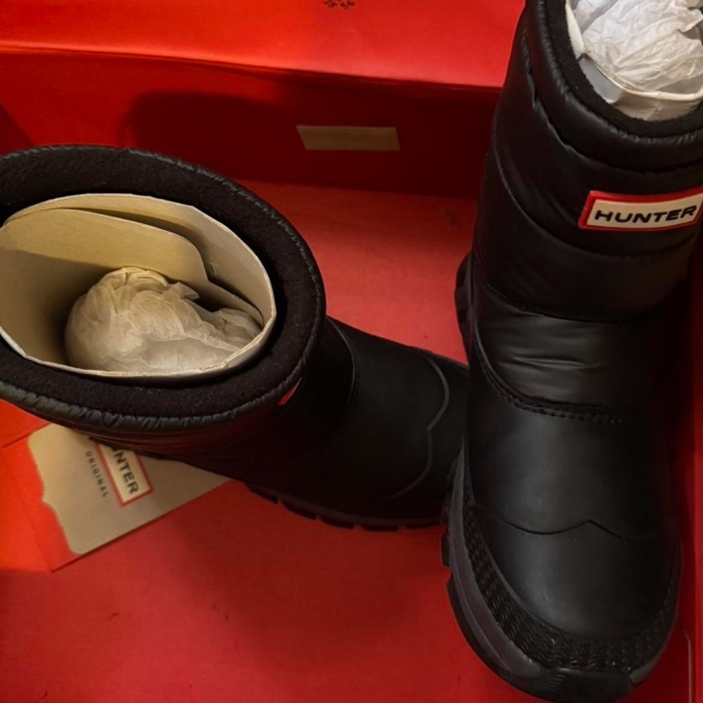 Hunter Black Insulated Boots
